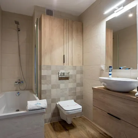 Park A27-z Dostepem Do Basenu, Sauny, Jacuzzi, Silowni Daire