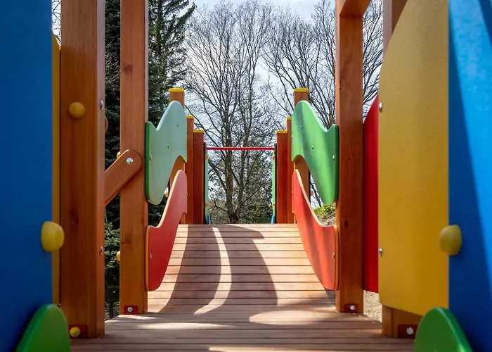 Park A27-z Dostepem Do Basenu, Sauny, Jacuzzi, Silowni